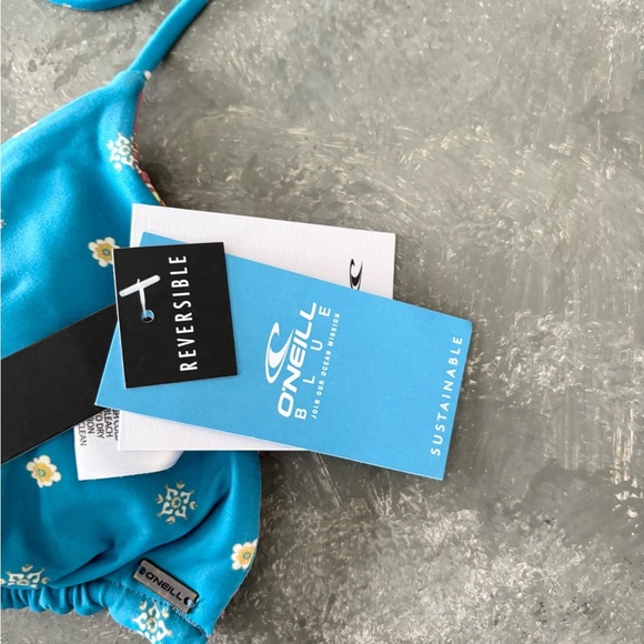 O'Neill delores tile venice revo bikini top size SM new reversible - Picture 8 of 10